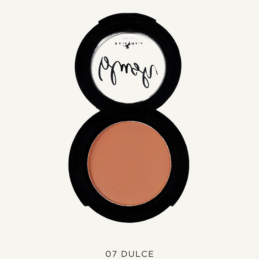 Powder Blush — media-008