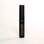 Classic Matte Liquid Eyeliner — media-002