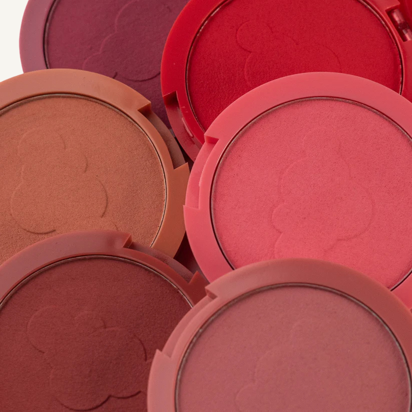 Cloud 9 Soft Powder Blush — media-004