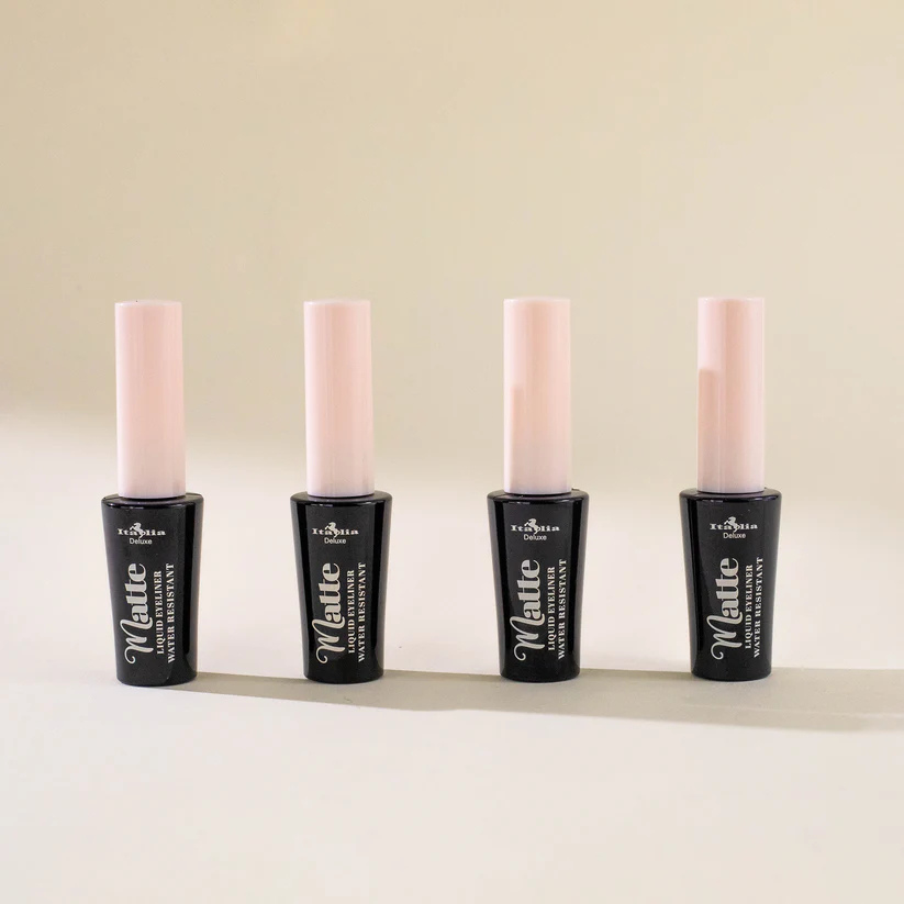 Matte Black Liquid Eyeliner — media-002